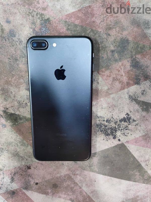 iphone 7 plus 128 بسعر لقطة 6