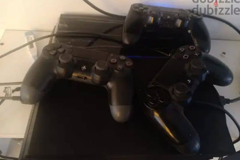 PS4 مع دراعين 3