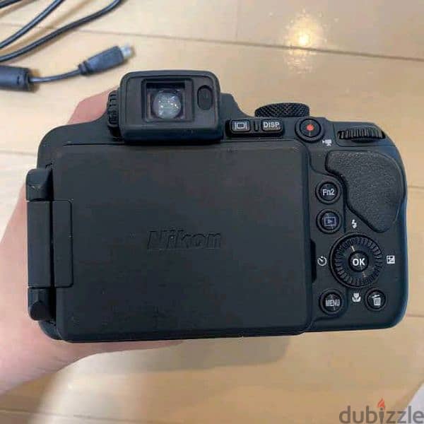 Nikon coolpix b700 5