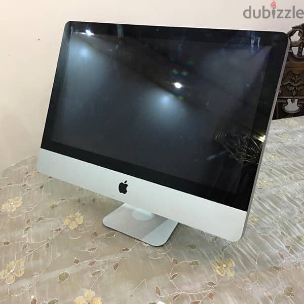 imac بحالة ممتارة جدا وبدون اي مشاكل وخدوش والسعر قابل للنقاش 0