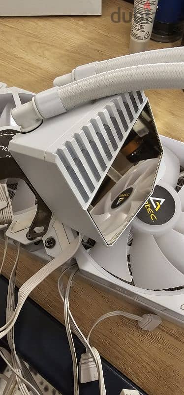 Antec DF 800 Flux case & Antec Symphony liquid cooler 360 8