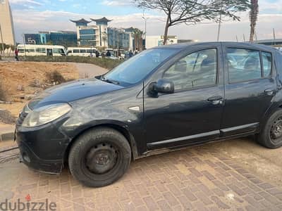 Renault Sandero 2013