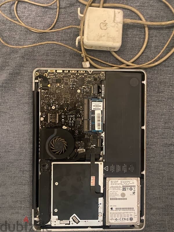 MacBook Pro (13-inch, Mid 2009) 4