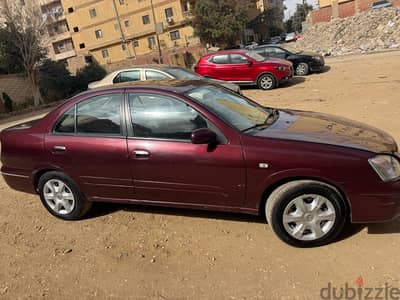 Nissan Sunny 2015