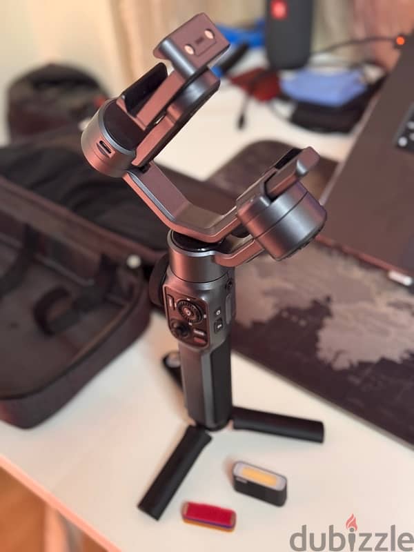 Zhiyun Smooth Q5 Combo Gimbal 0