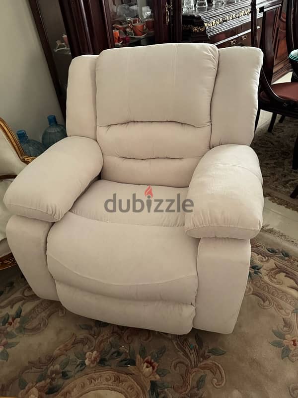 recliner chair lazy boy لازي بوي ركلاينر 2