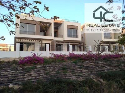 villa Twin house 311 m for sale in installments in the best division in the compound