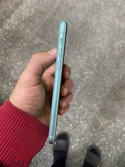 iPhone 11  128G  with box  waterproof