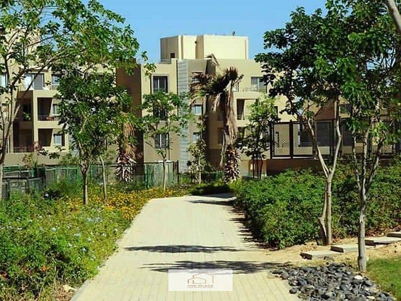 Apartment 130 m for sale, fully finished, with a down payment of 800 thousand, in installments over 8 years, Palm Parks 0