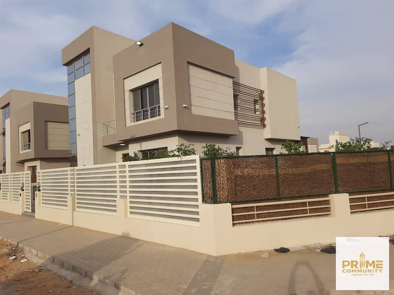 villa kitchen with acs and swimming  pool for rent grand heights 0