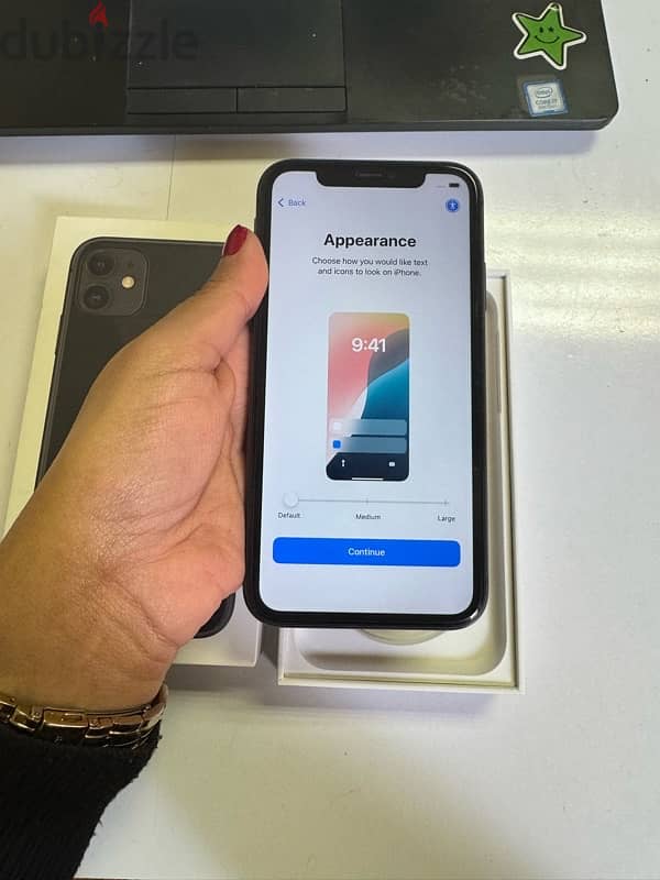 Iphone 11 - Black - 128GB-  used with box - استعمال بناتي 3