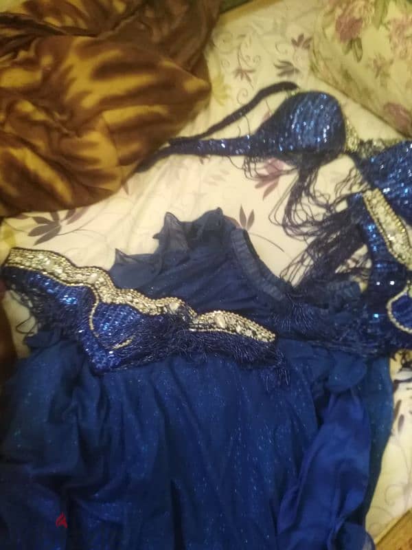 belly dance suit. . never used. hand made 1