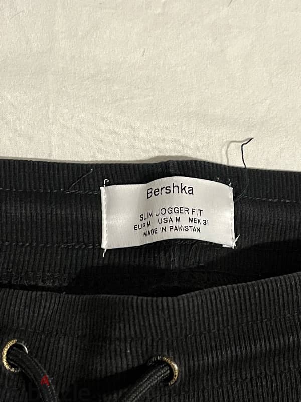 Bershka JoggerPants 0