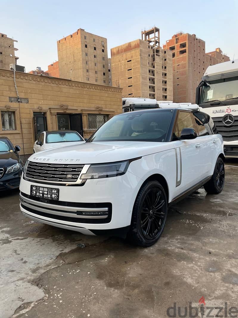 Range Rover vogue 2024 Autobiography لاند روفر موصفات خاصة 0