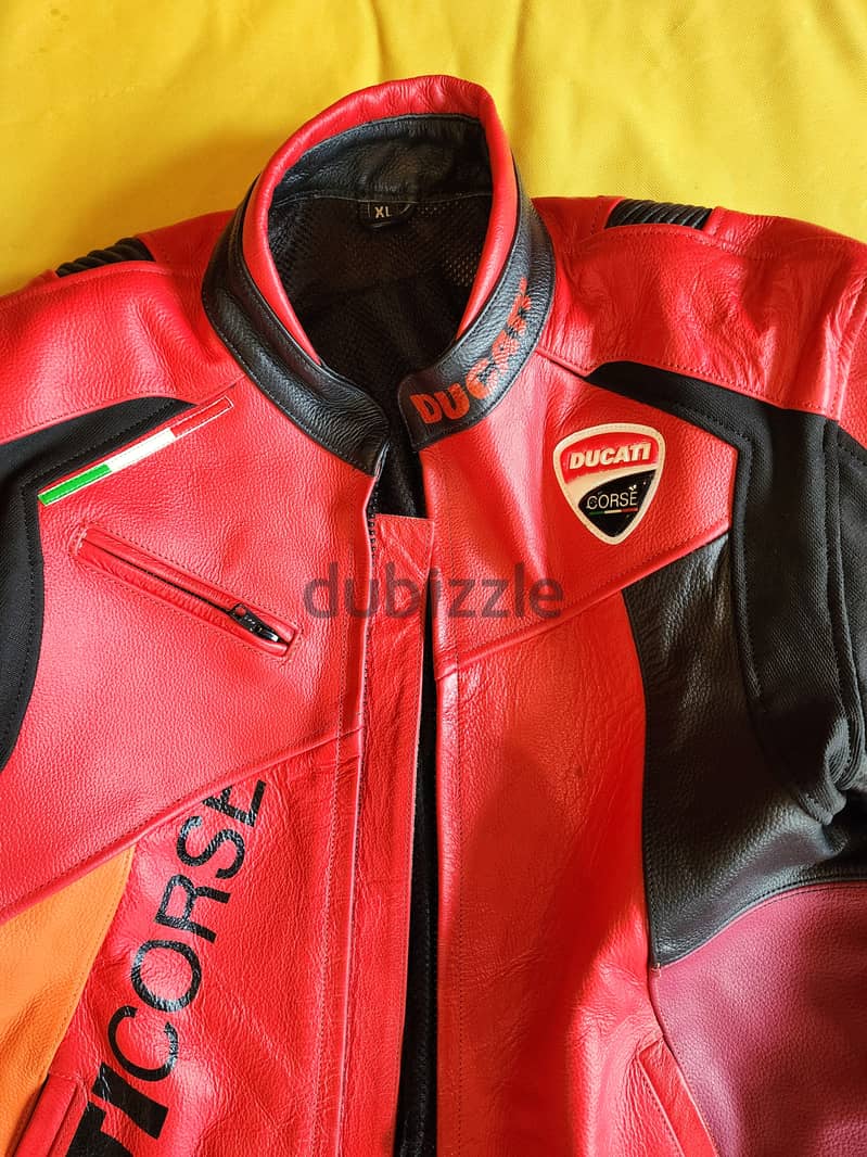 Ducati genuine leather jacket - جاكيت جلد طبيعي للموتوسيكلات 1