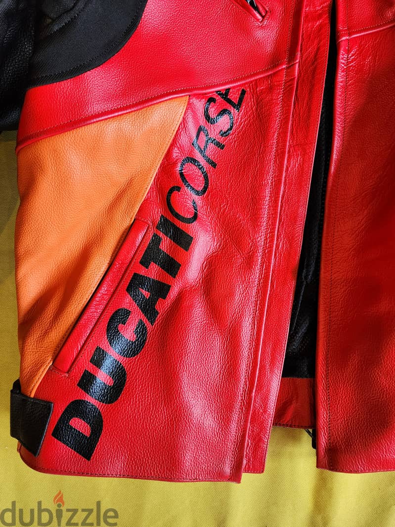 Ducati genuine leather jacket - جاكيت جلد طبيعي للموتوسيكلات 4