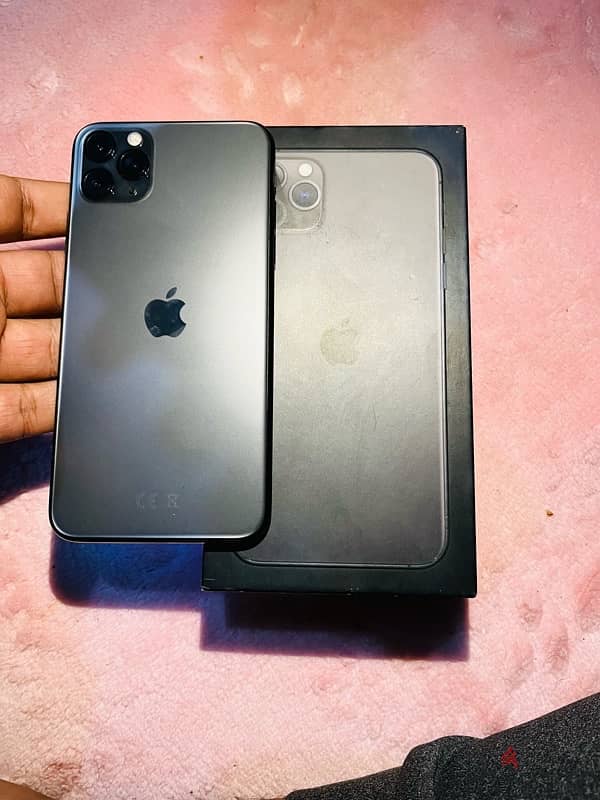 iPhone 11 Pro Max 9