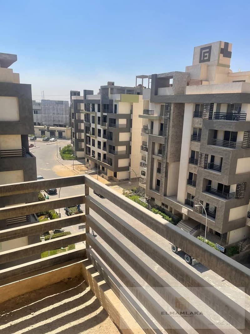 Apartment for Sale in Kenz in Hadayek October Semi-Finished 0