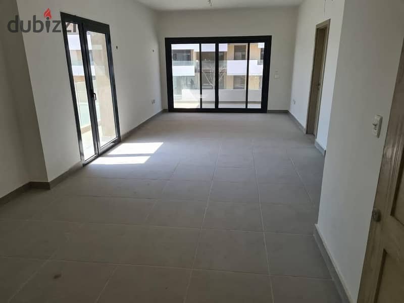 Apartment for sale ready to move fully finished in El Shorouk 0