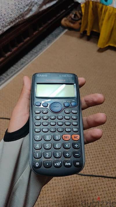 آله حاسبة CASIO FX-95ES PLUS