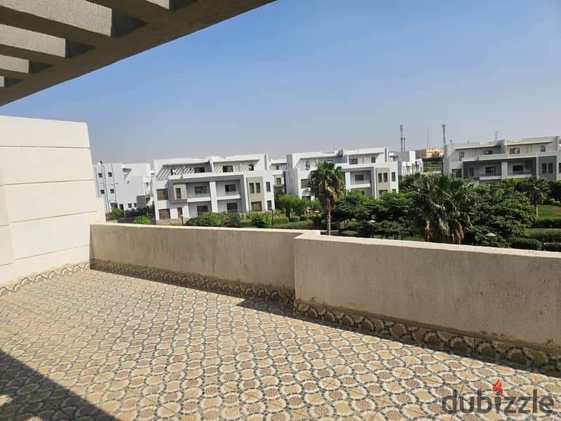 villa for sale in wesal al shrouk 0