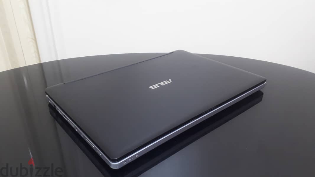 زى الجديد بشاشة تاتش اسوس ASUS امريكى بكارتين شاشة للالعاب والبرامج 1