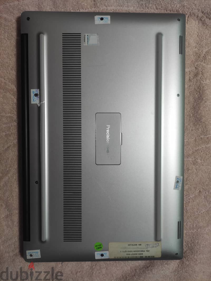 Dell Precision 5540 2