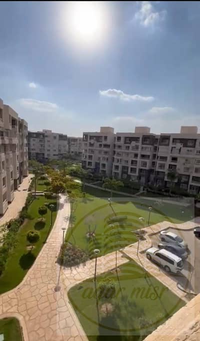 Apartment for Sale in Madinaty (B10)  Area: 200 sqm  Fourth Floor  Directly Next to Services  Steps Away from All Seasons Park  Close to Craft Zone &