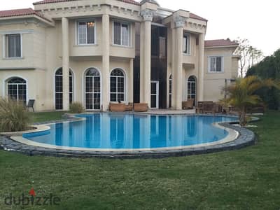 Luxurious villa in Royal Hills Compound in 6th of October City with an area of ​​1000 SQM - with a swimming pool, AC's and kitchen