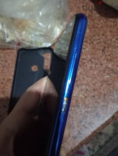 Redmi note 8 64/4 GB