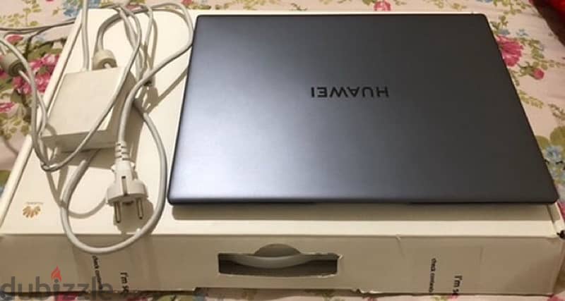 Huawei matebook 16 gaming 2.5k screen in warranty like new 5