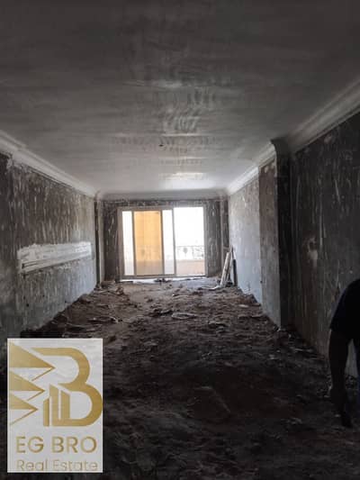 Apartment for sale in West Arabella, Fifth Settlement, near the Egyptian School