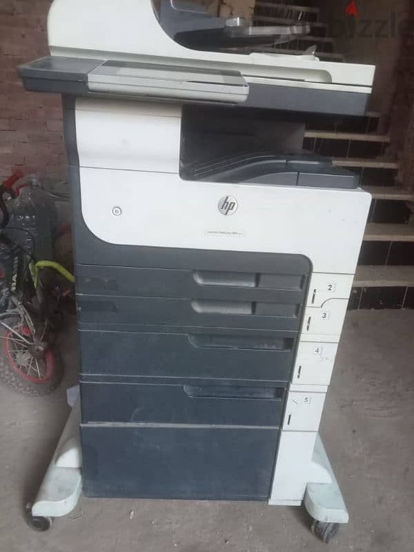 طابعه HP 725 بحاله ممتازه 2