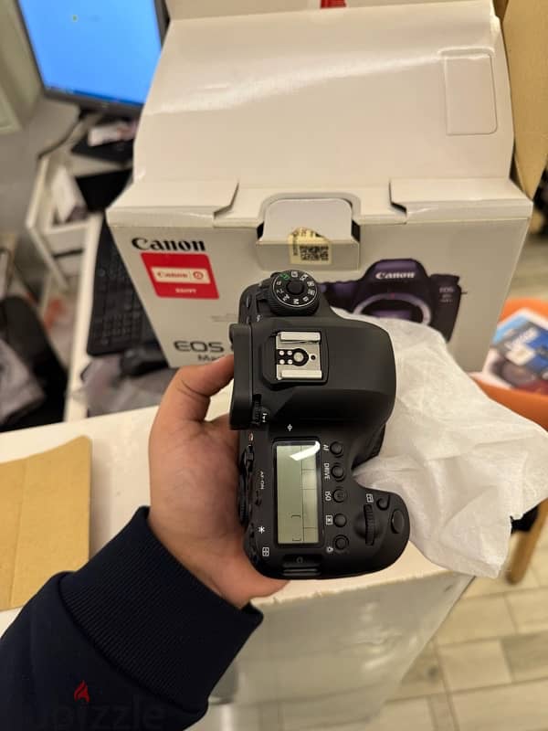 Canon EOS 6D Mark II Body | استخدام تجربة 11