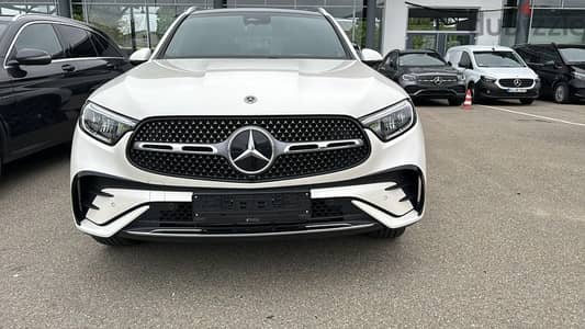 Mercedes GLC300 new 2023