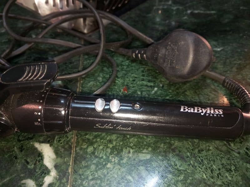 مكواه شعر كيرلي Babyliss وارد الخارج حالتها جديده بسعر حلو 2