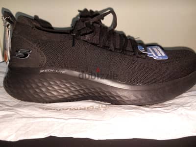 Skechers Skech-Lite, Air-Cooled, Memory Foam. Origenal. New. Size 42.5