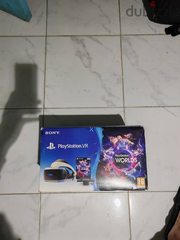 playstation 4 with VR unit 5