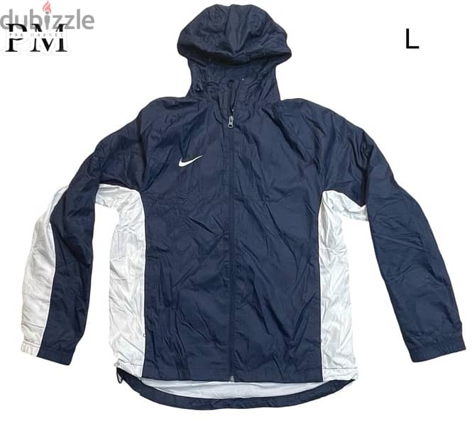 Timberland , Adidas , Columbia , Zara , Guess , Nike , The north face 17