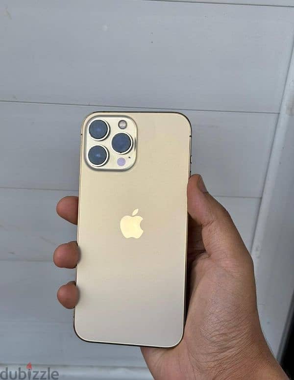 iPhone 13 pro max 256متاح بدل 0