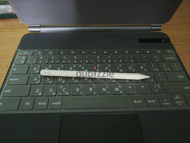 باكچ متجر ذكي الغنيه عن التعريف magic keyboard+ pencil 12.9inch 0