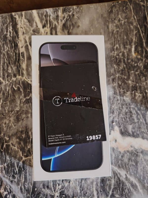 New with sealed box and guarantee i Phone 16 Pro Max 256GB 1