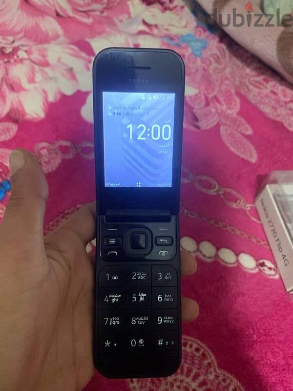 Nokia 2720 Flip 4G 0