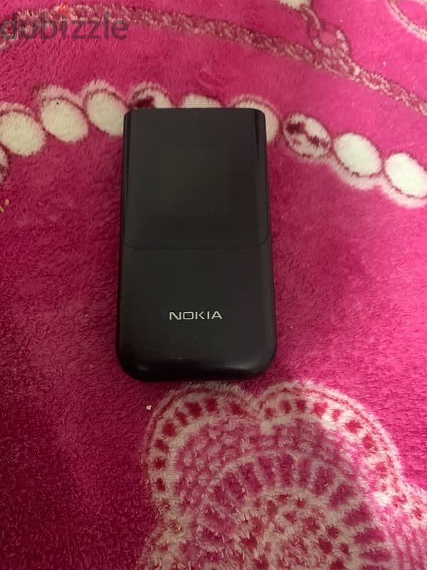 Nokia 2720 Flip 4G 2