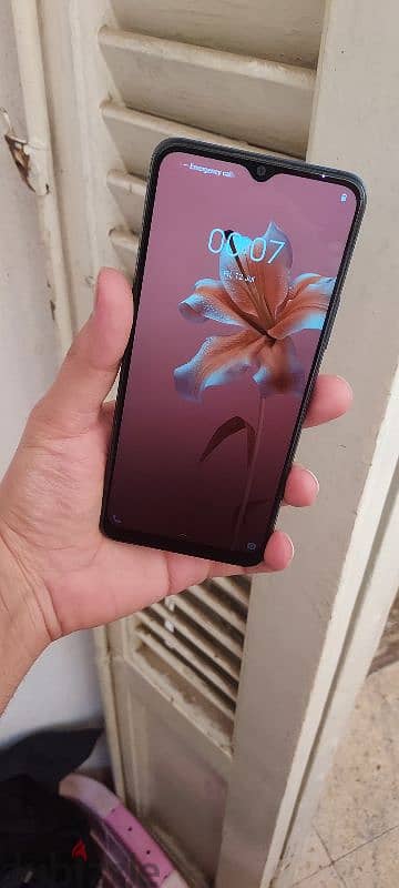 vivo y15s متفتحش 3