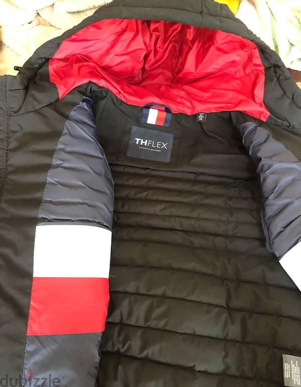 سويتر Tommy Hilfiger مقاس XL وارد امريكا 3