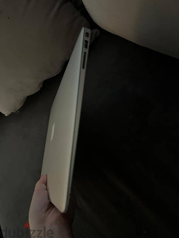 MacBook Air 2017 13-inch 8