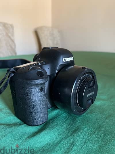 Canon 6D mark ii used like new