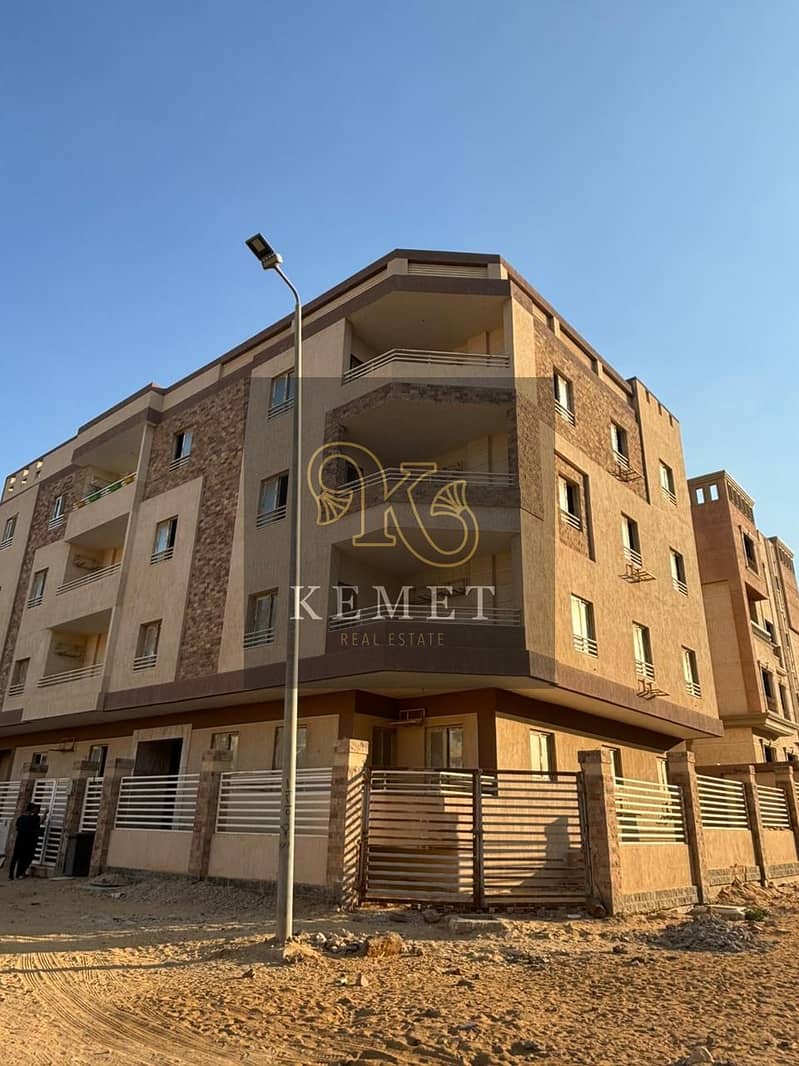 apartment for sale , 230 m, ready to move, corner of view garden ,prime location in Al-Andalus ,NEW CAIRO 0