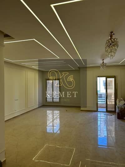 apartment for sale 190m ready to move Ultra Super Lux Finish view graden prime location in AL Andalus in new cairo